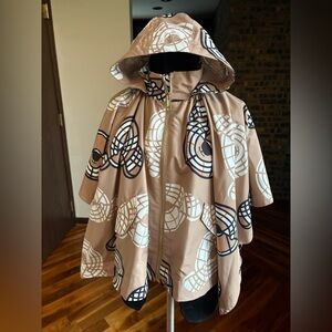 Burberry Kids Hooded Cape in Beige and Black, NEW